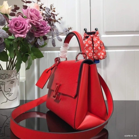 WIS LOUIS VUITTON GRENELLE PM 0920